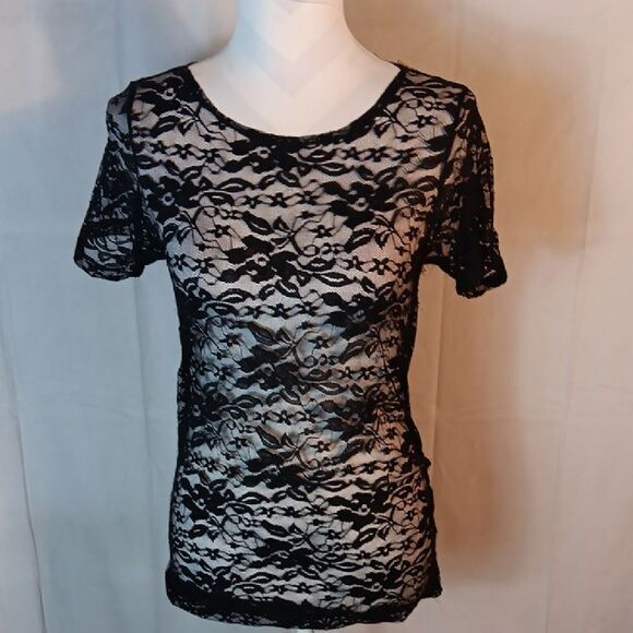 Black Floral Lace Top - Picture 1 of 6